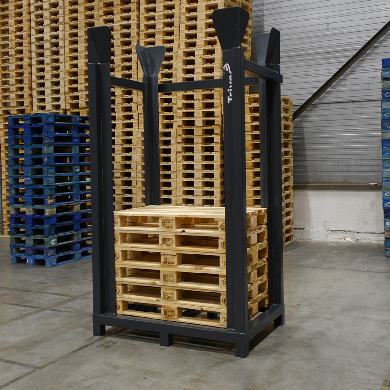 Palletframe kopen - stalen palletframe voor het recht stapelen van EURO pallets